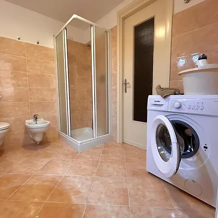 Tra Monti E Holiday home *