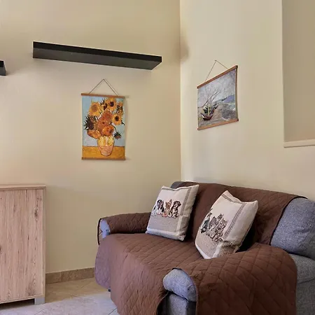 Tra Monti E Holiday home *